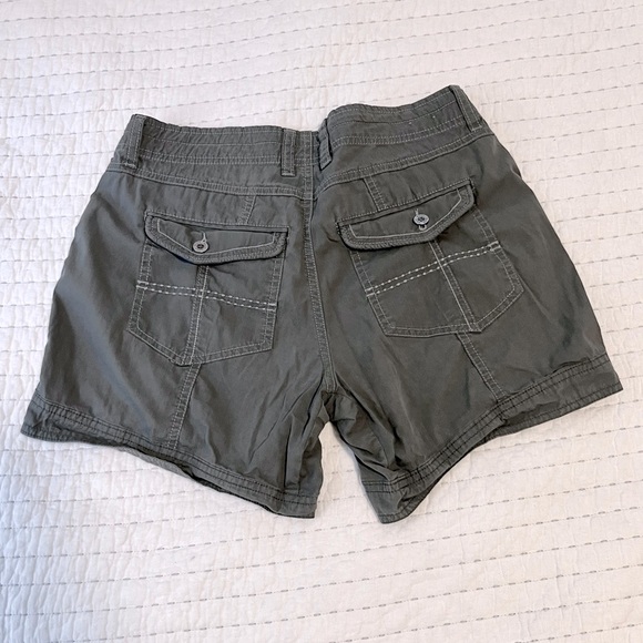 Kuhl Hiking Shorts - Picture 2 of 4